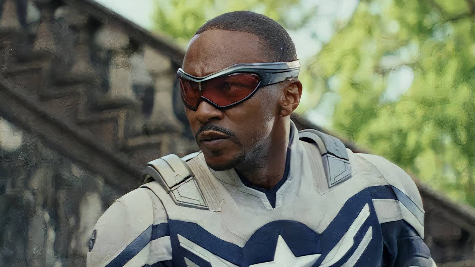 Anthony Mackie acting as Captain America 