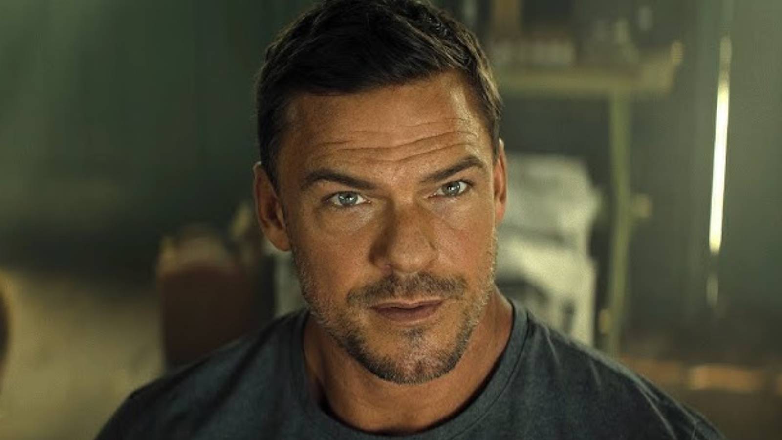 Alan Ritchson as Reacher