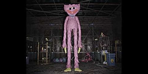 Poppy Playtime Kissy Missy (5)