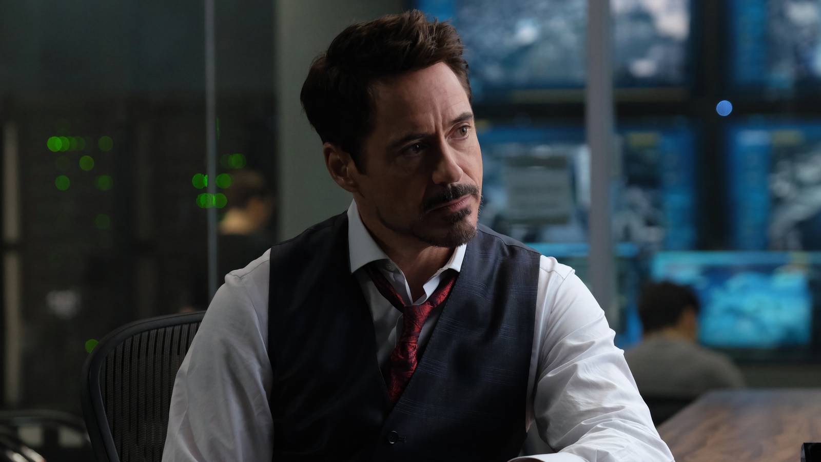 Robert Downey Jr in a suit 