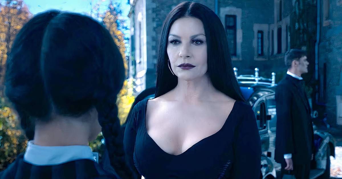 Wednesday Season 2 Will Break a Long-Standing Morticia Tradition Wednesday Season 2 Will Break a Long-Standing Morticia Tradition