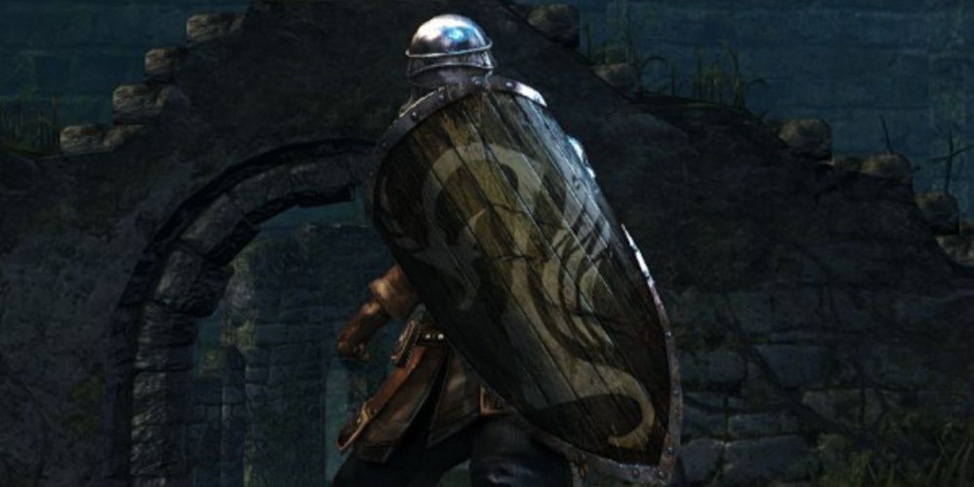 Wooden Shield in Dark Souls (1)