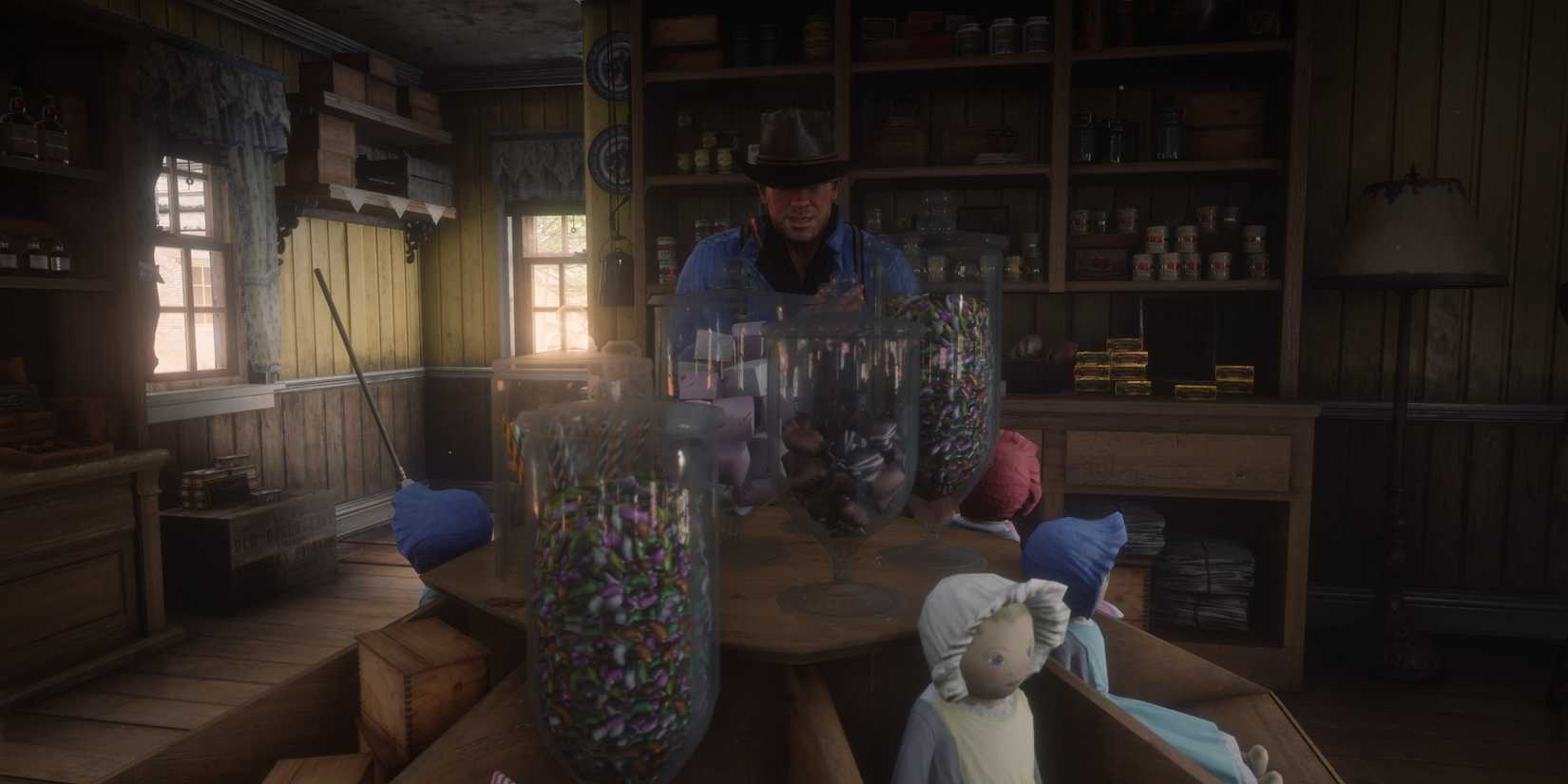 Arthur olha para doces