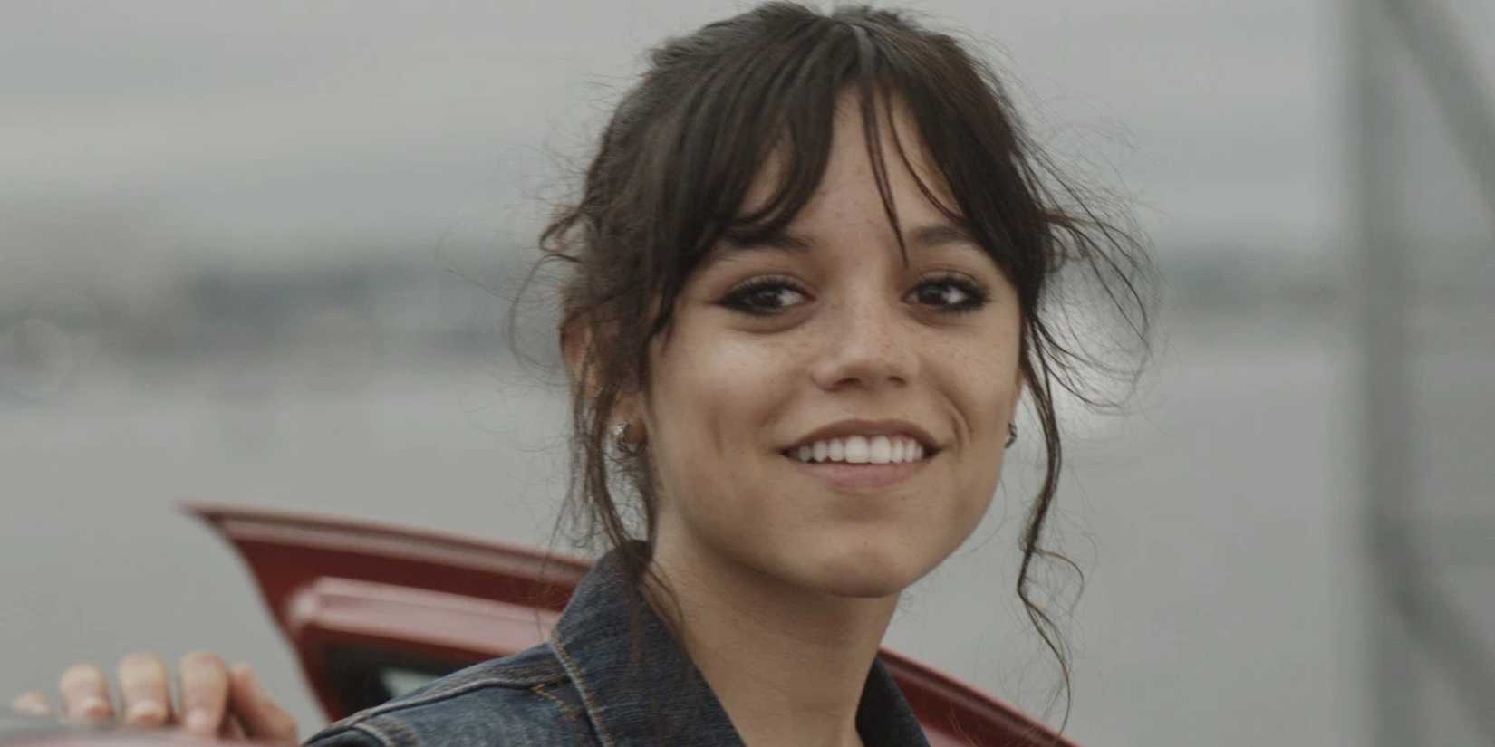 Mabel (Jenna Ortega) in Finestkind