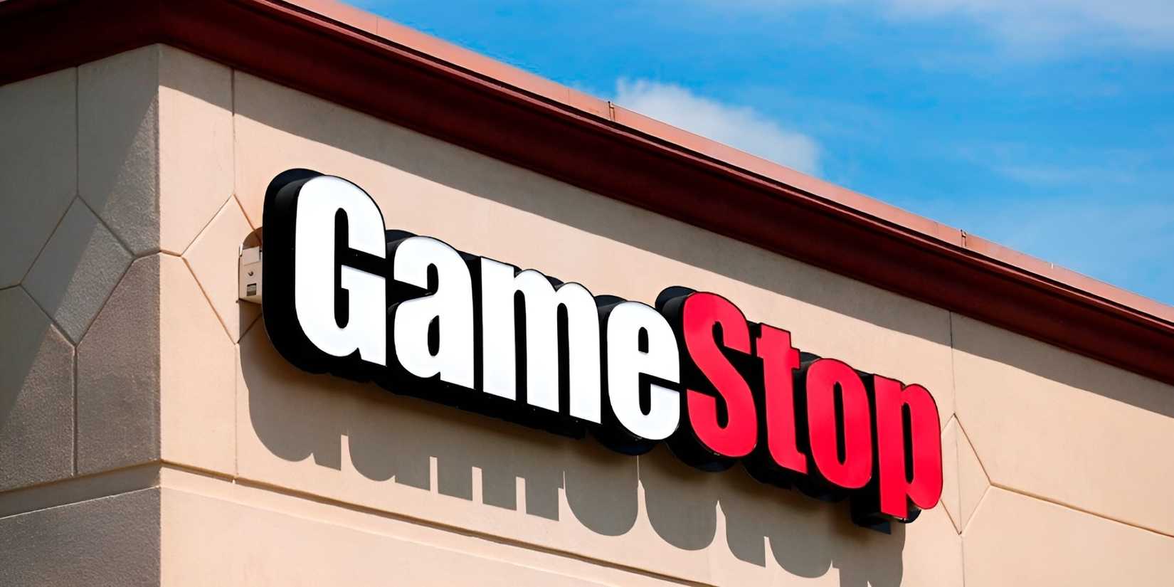 Gamestop closes many stores and starts investing in Bitcoin in the 2025 fiscal year.