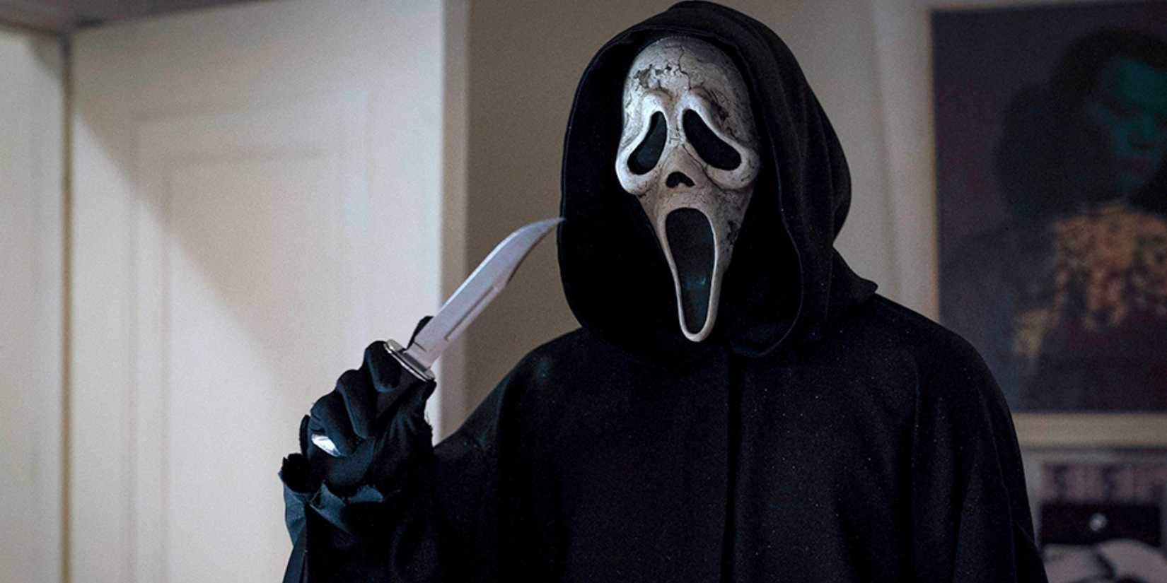 Ghostface in Scream (2022)