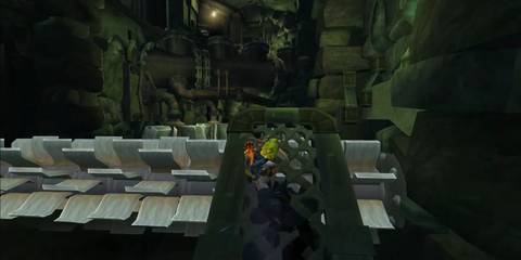 Jak 2 haven jetboarding up a ramp in the sewers