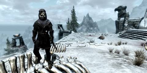 Character standing on mountain in The Elder Scrolls V: Skyrim