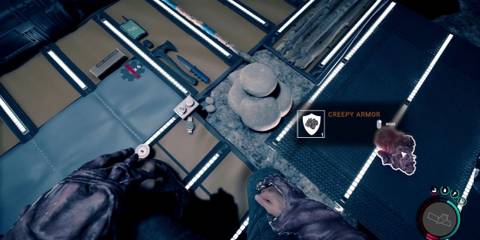 Player wearing creepy armor while highlighting creepy armor in crafing menu