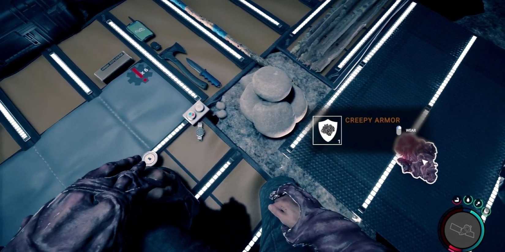 Player wearing creepy armor while highlighting creepy armor in crafing menu