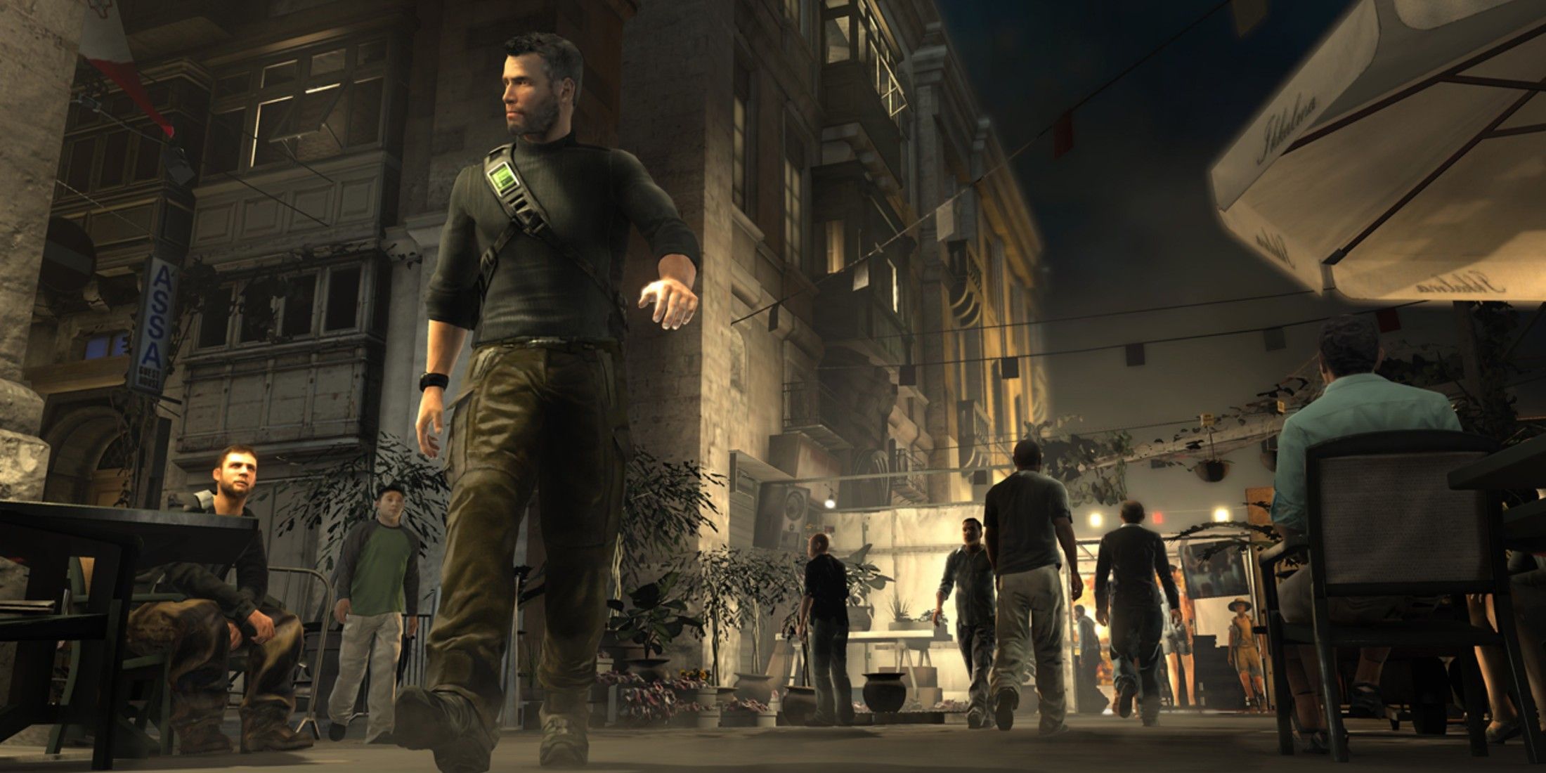 Splinter Cell Conviction Sam Fisher Blends With Crowd