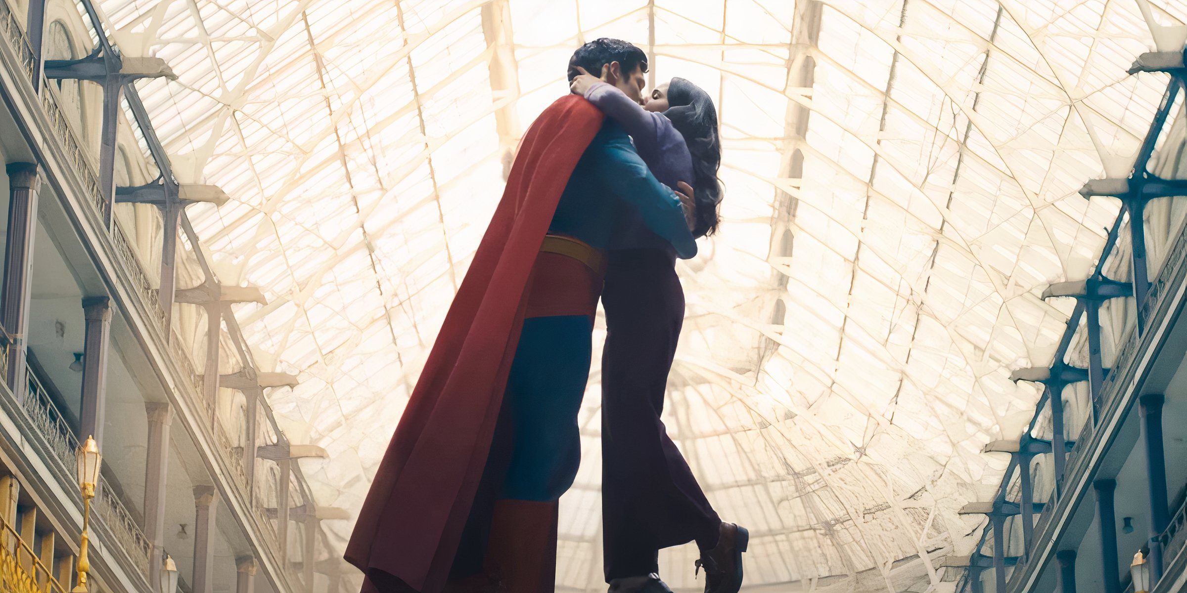 Superman kissing 