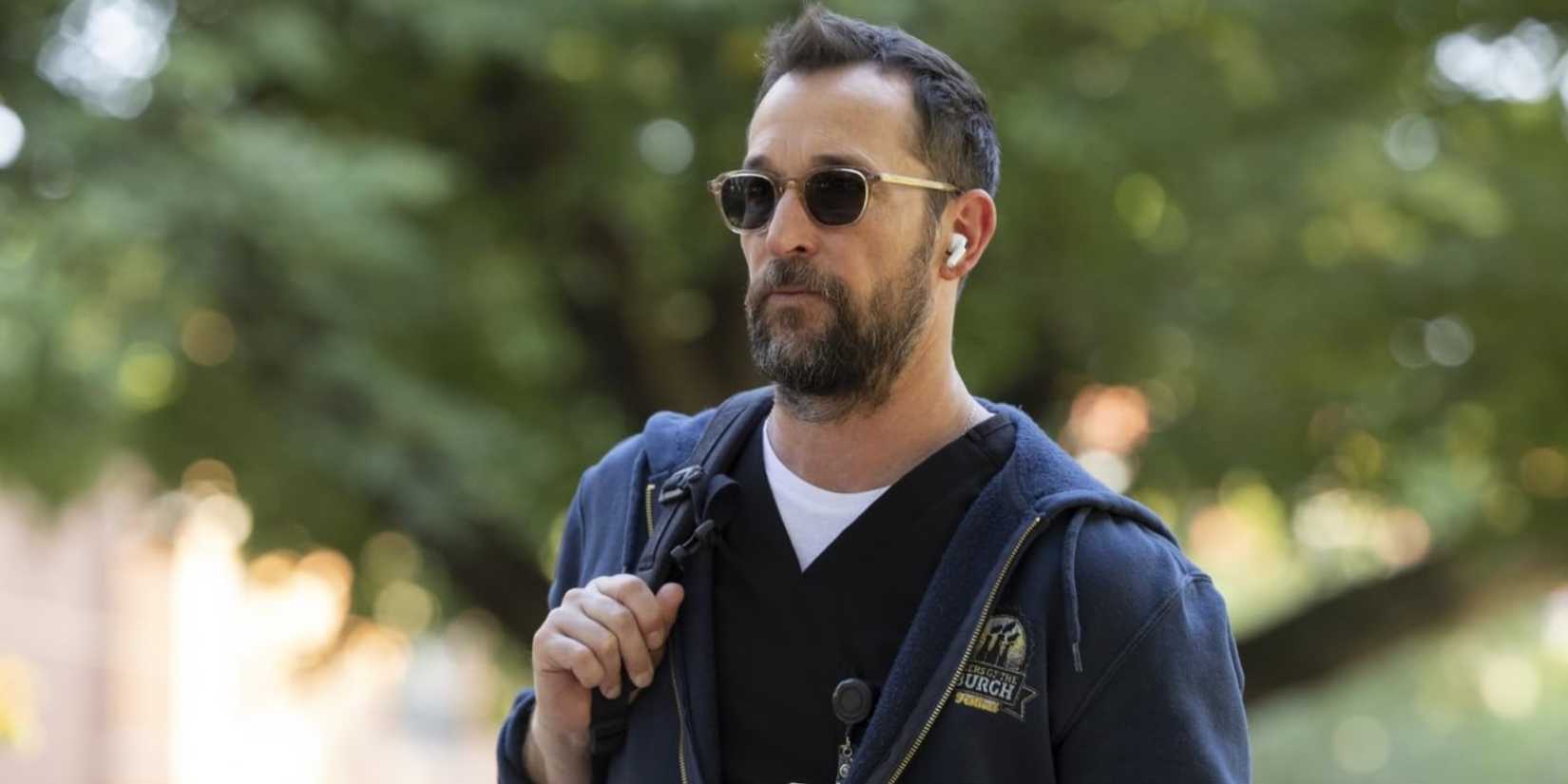 Robby (Noah Wyle) in The Pitt