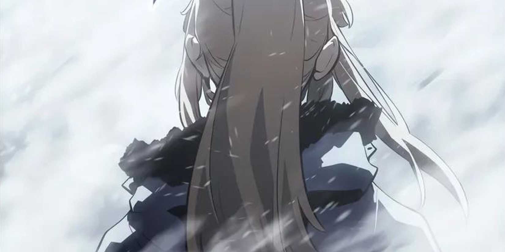 picture: the backwards of a character who seems to be cha hae-in.