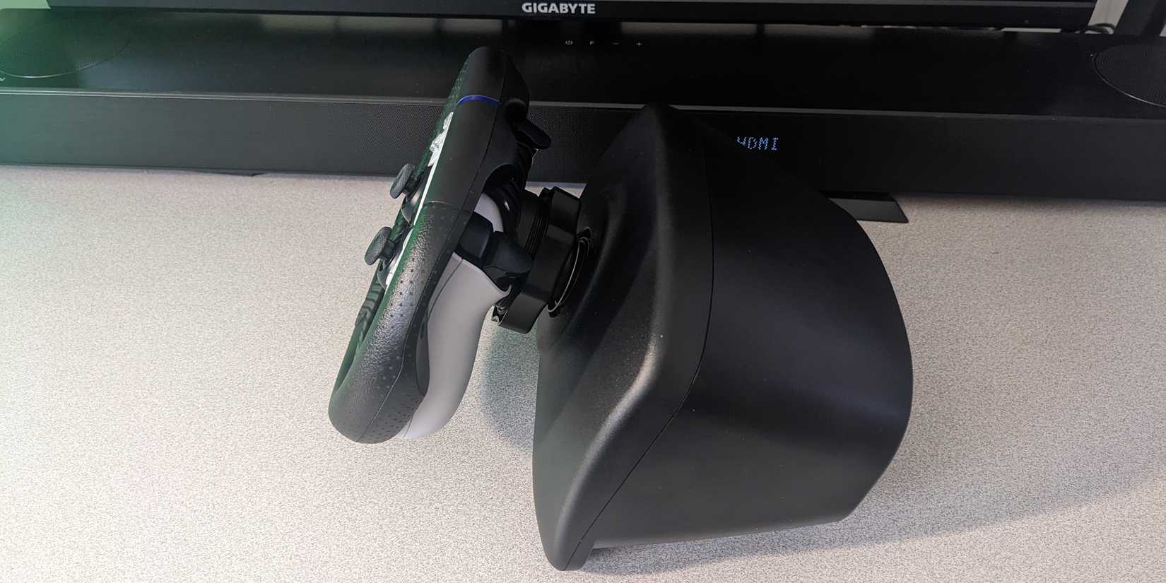 Full Review Of The Gioteck FR5 Racing Wheel Dock