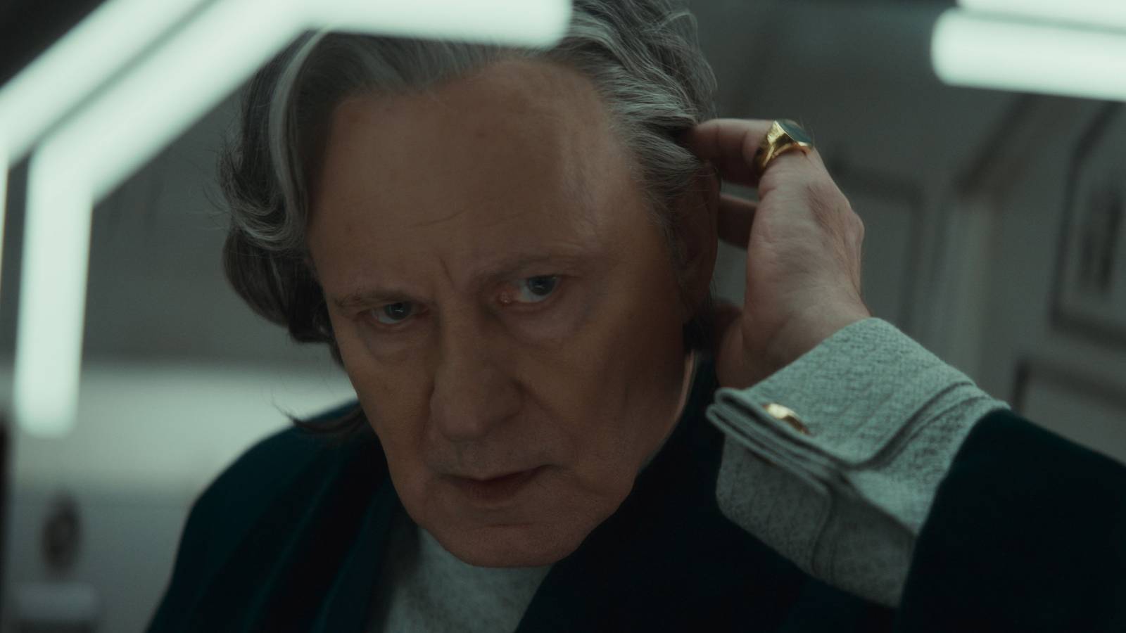 luthen rael in andor season 2 Cropped