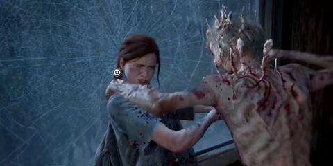 The Last of Us Part 2 - Ellie struggling with a stalker