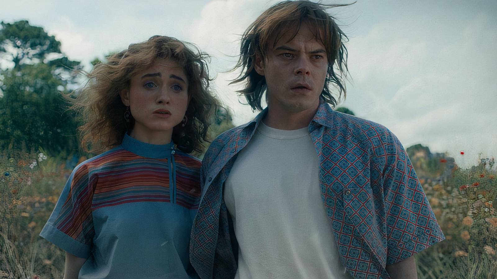 Nancy Wheeler and Jonathan Byers in Stranger Things