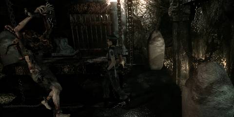 Jill Valentine fighting Lisa Trevor in Resident Evil remake