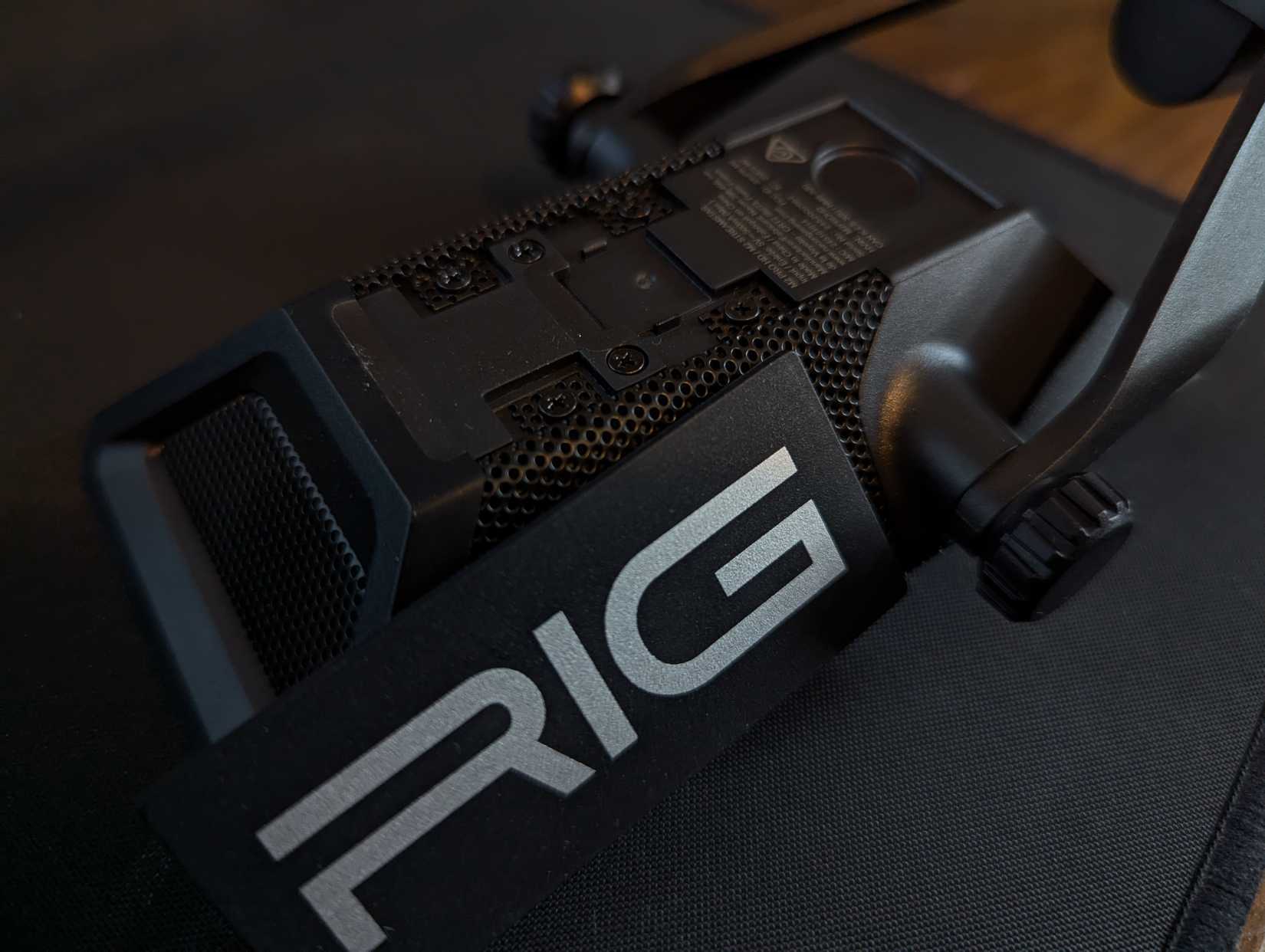 rig m2 streamstar pro hd back open