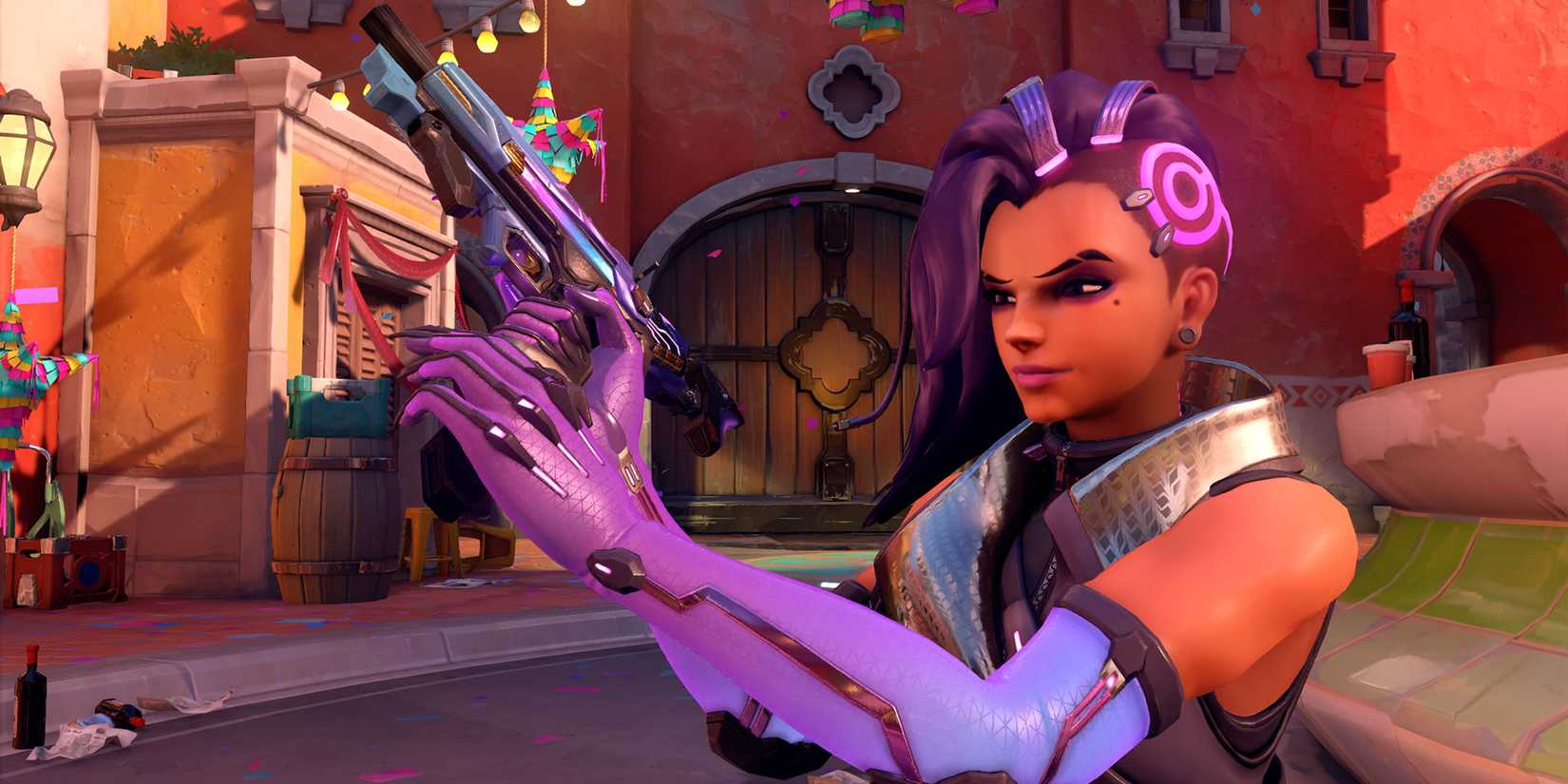 Sombra is an expert hacker who joins Talon