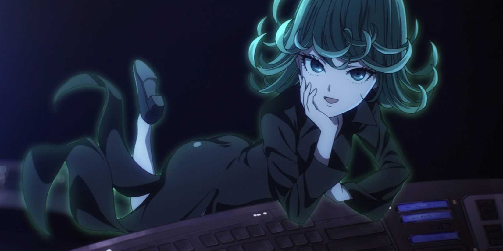 tatsumaki leaning over
