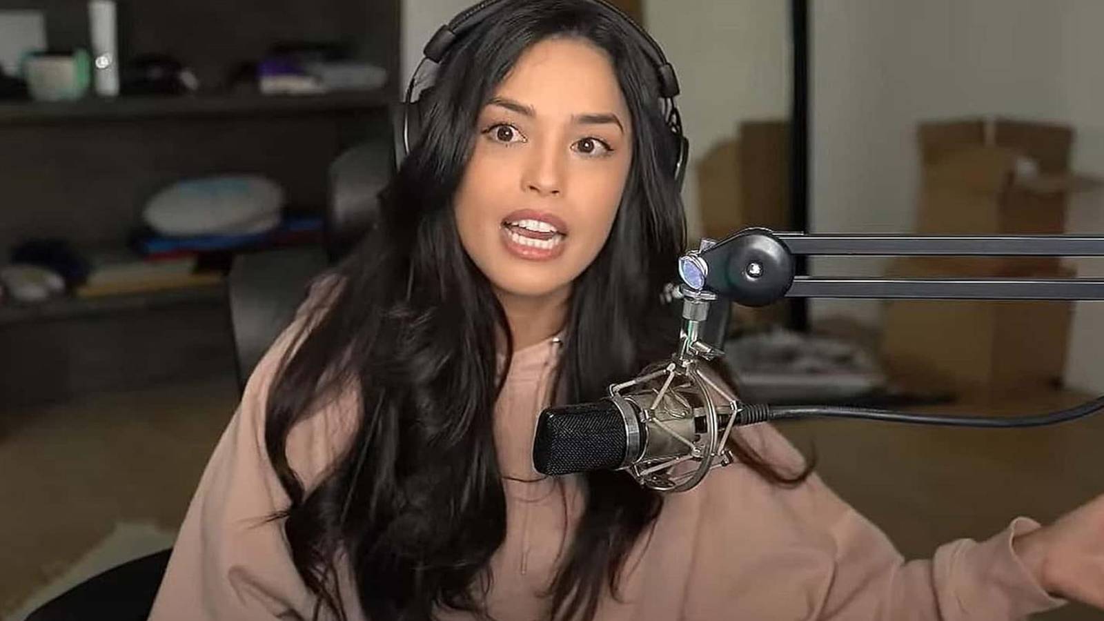 valkyrae cut a minecraft movie why