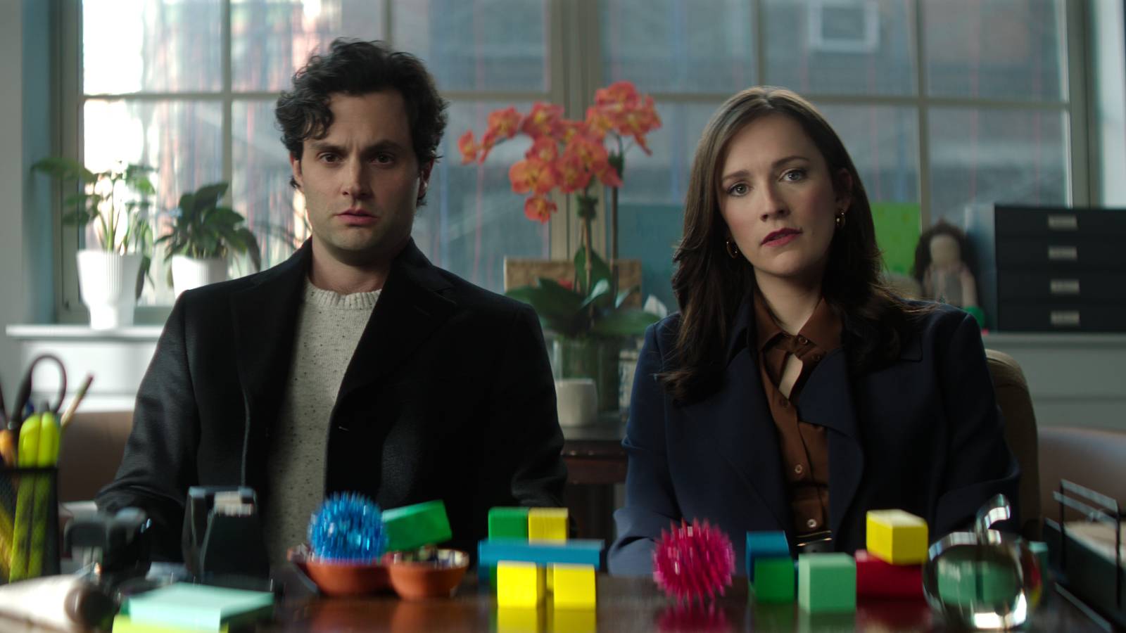 Joe Goldberg (Penn Badgley) and Kate Lockwood (Charlotte Ritchie) on You
