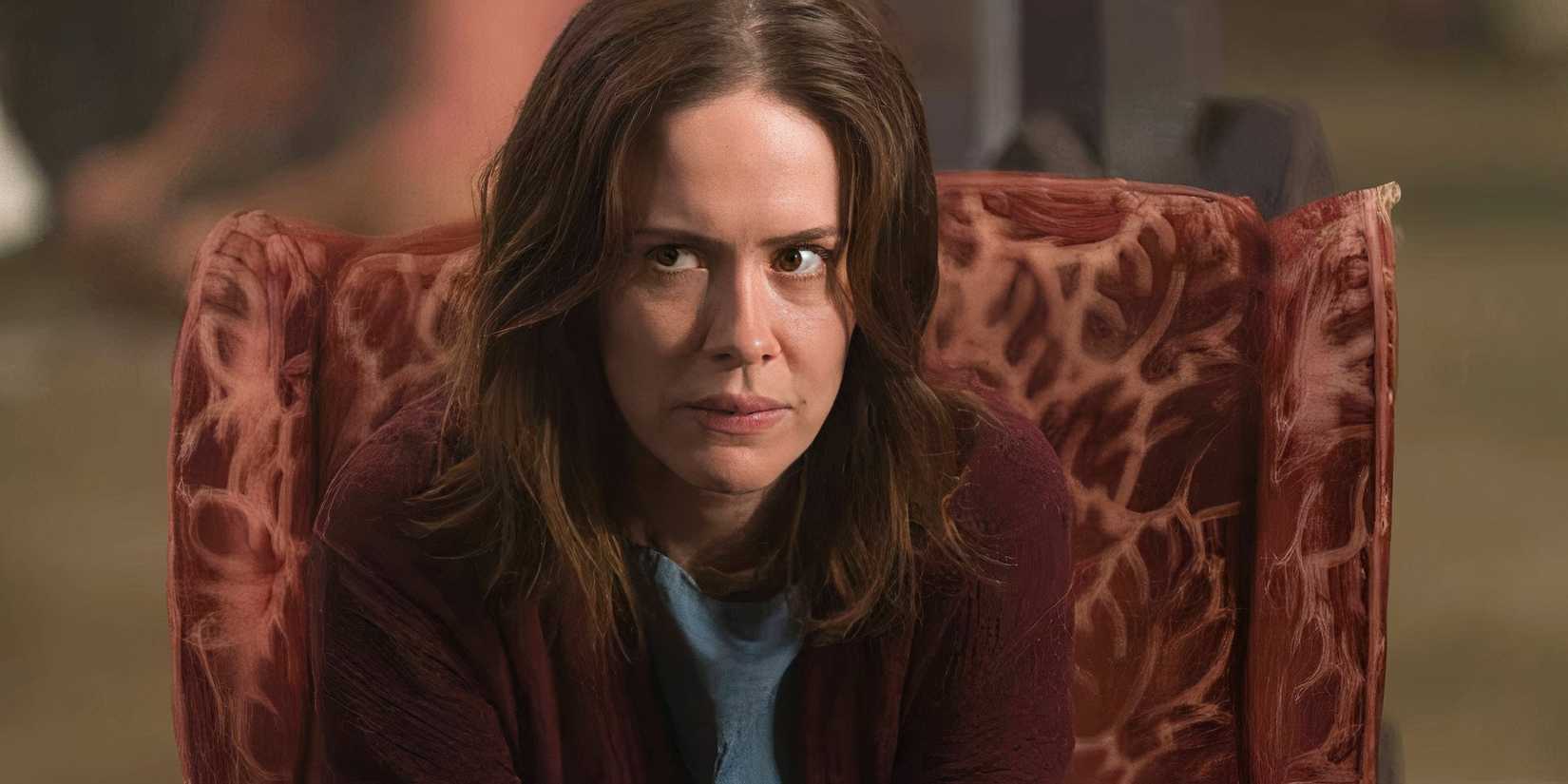 American Horror Story Lana as an inpatient