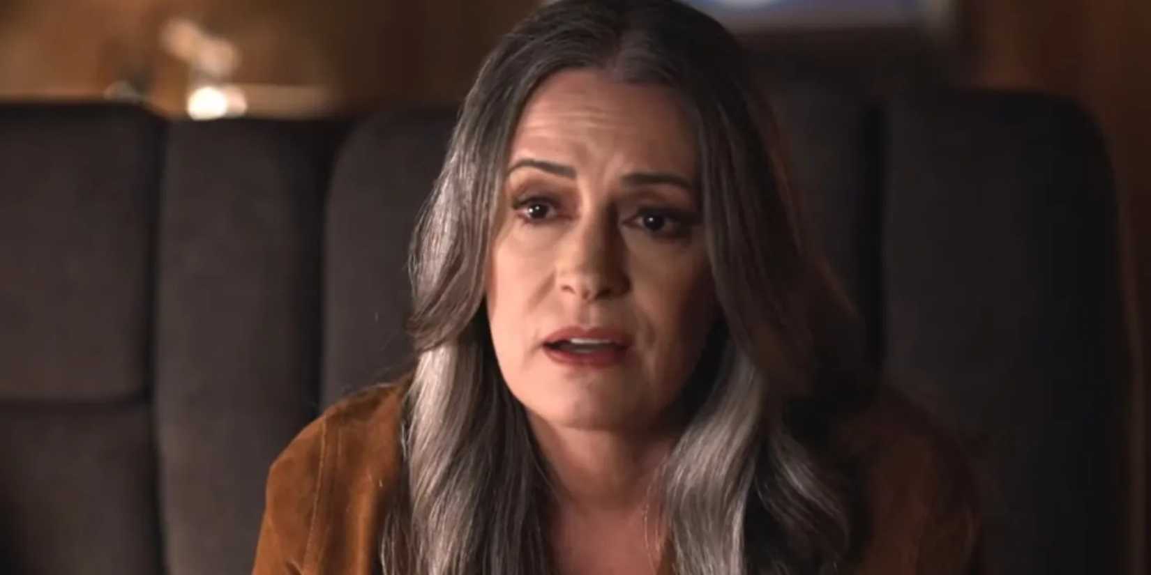 Emily Prentiss (Paget Brewster) on Criminal Minds: Evolution