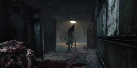 Dead by Daylight Pyramid Head walking down Midwich corridor