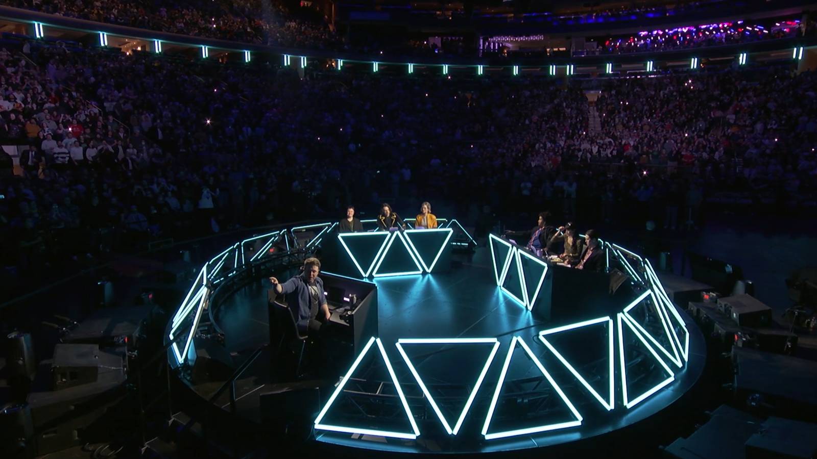 dimension 20 brennan lee mulligan dungeons and dragons renaissance