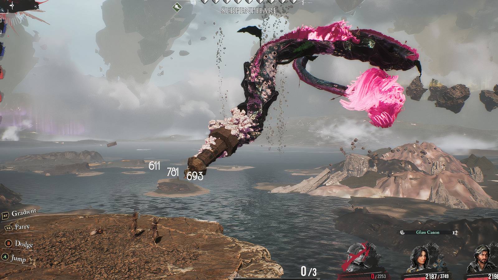 Fighting Serpenphare in Clair Obscur Expedition 33