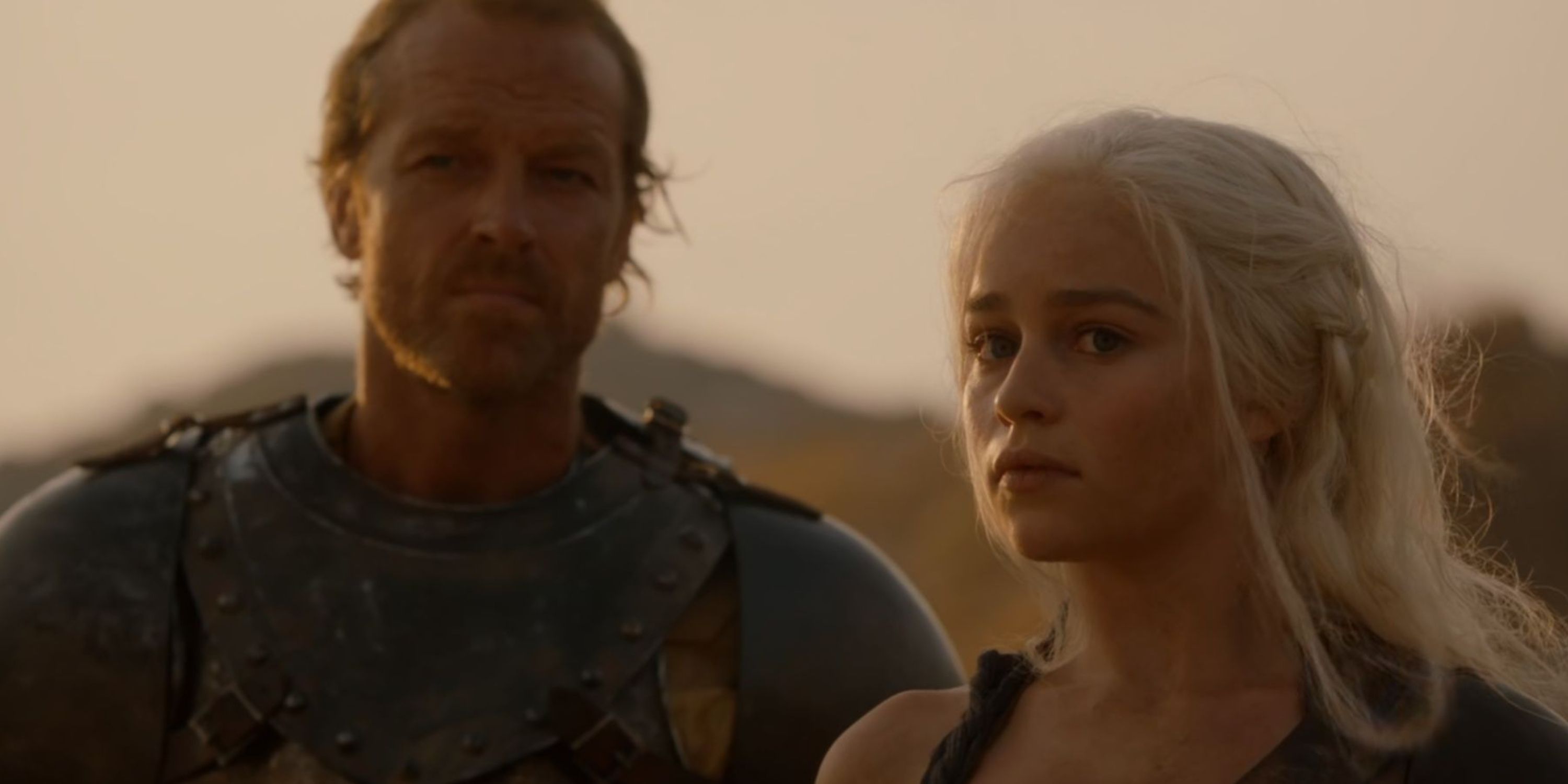 Jorah Mormont and Daenerys Targaryen in Game of Thrones (2)