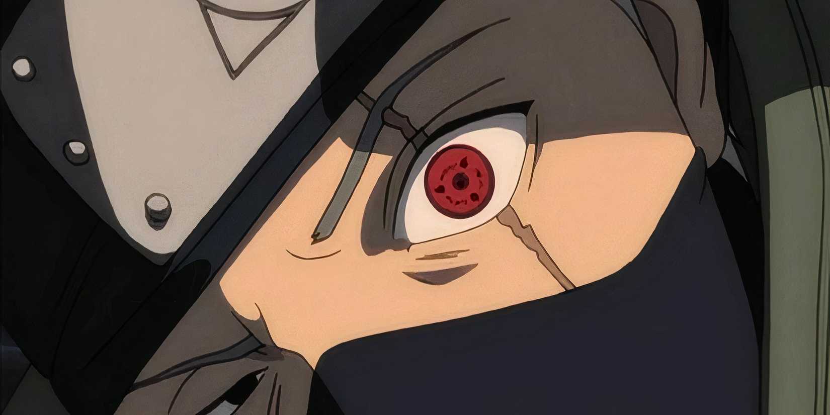 Kakashi reveals his eye