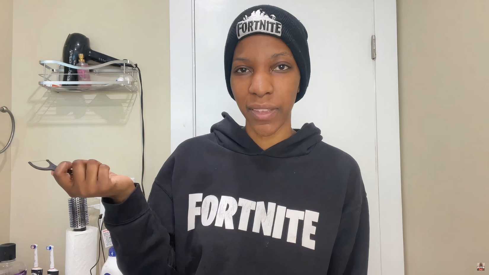 keepupradio queen of fortnite doing a get ready with me video