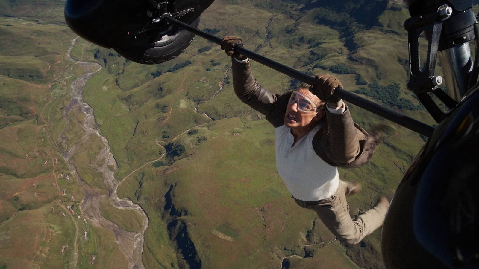 Mission Impossible Final Reckoning 11 Cropped