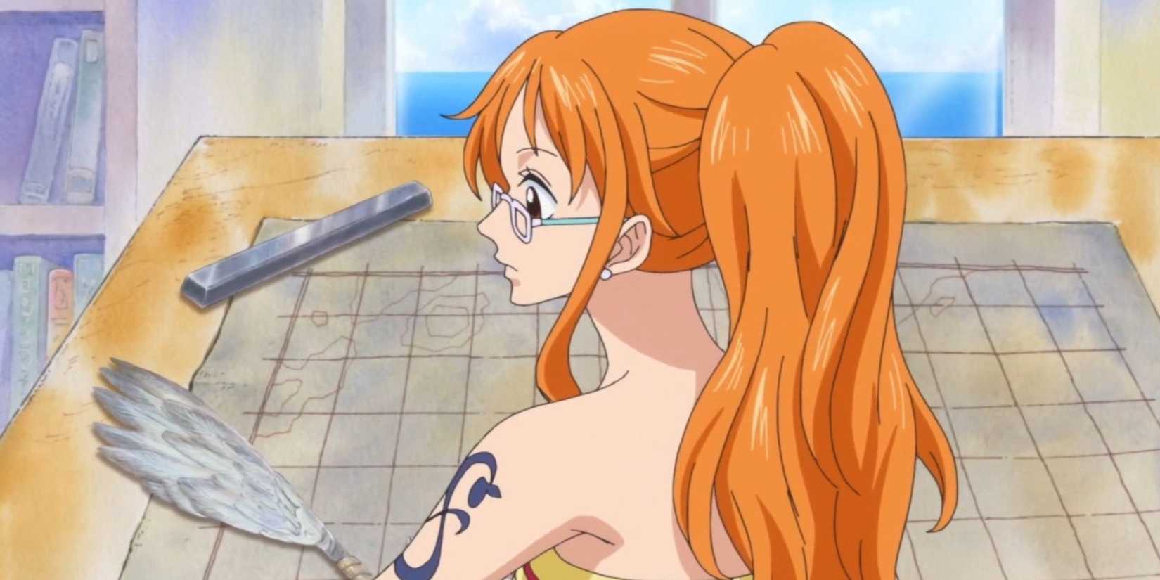 Nami drawing a map in one of the openings - One Piece