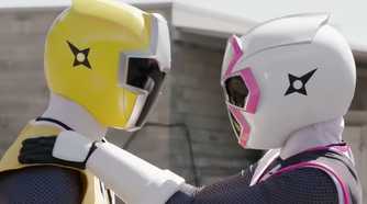 The Yellow and Pink Rangers in Power Rangers Ninja Steel
