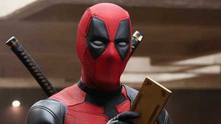 Ryan Reynolds Deadpool cropped