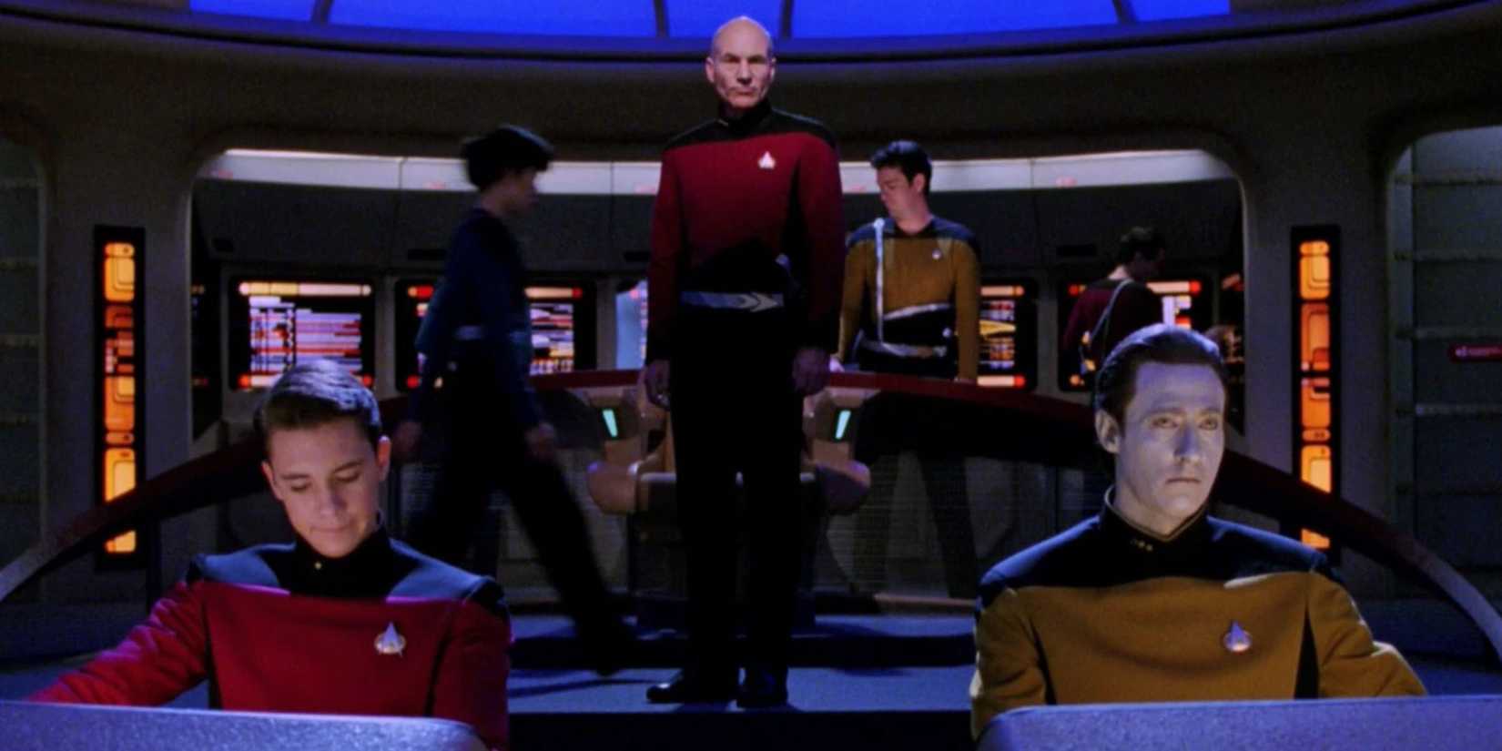 Star trek The Next generation crew