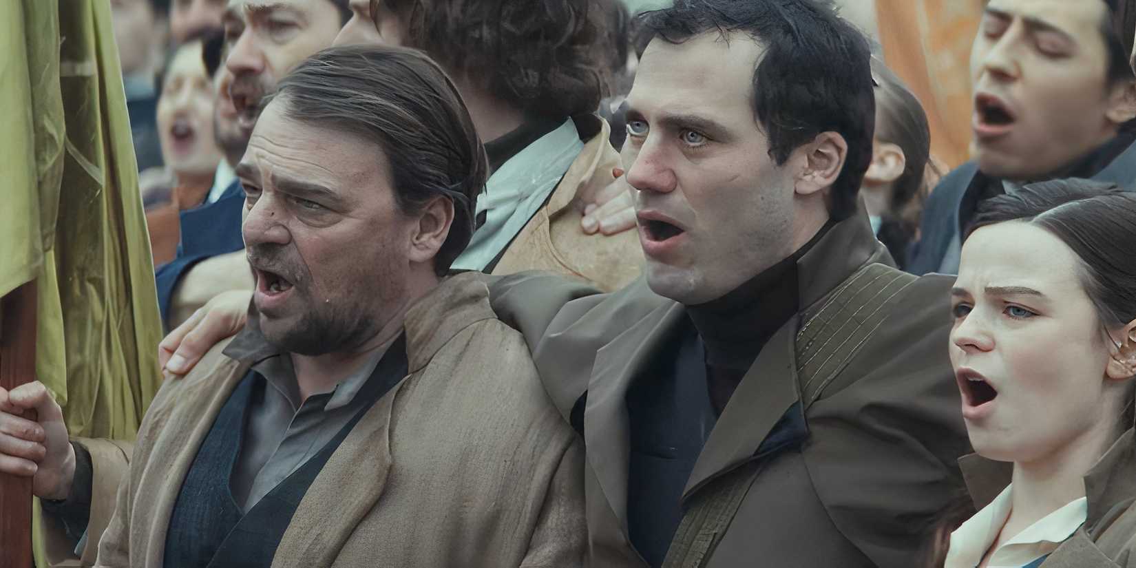 The people of Ghorman singing in Andor