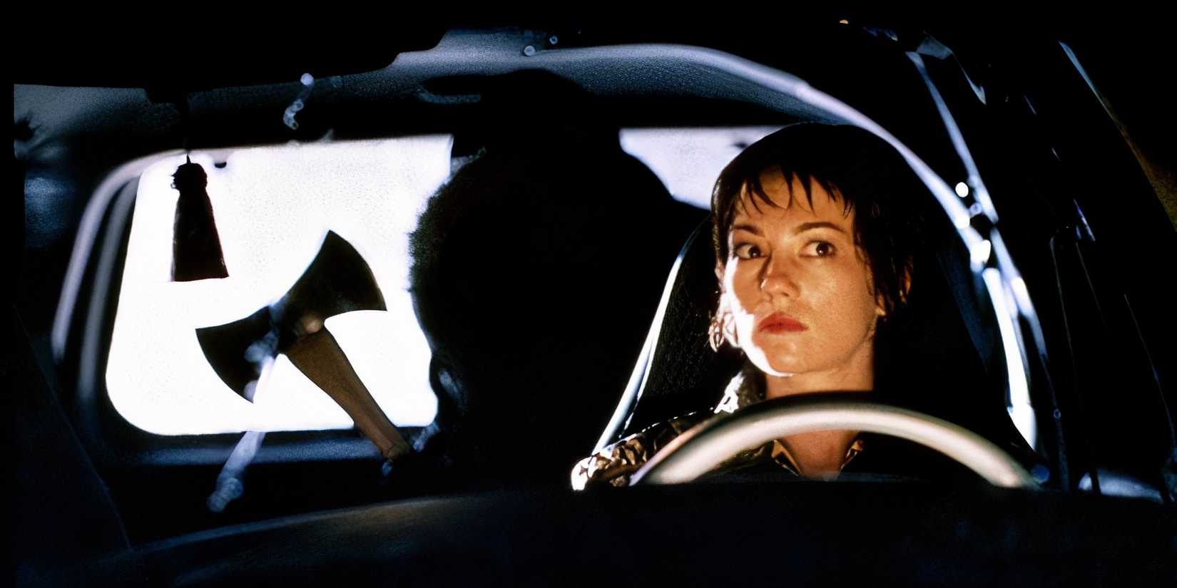 Urban Legend opening car 'turn around' scene with Total Eclipse of the Heart