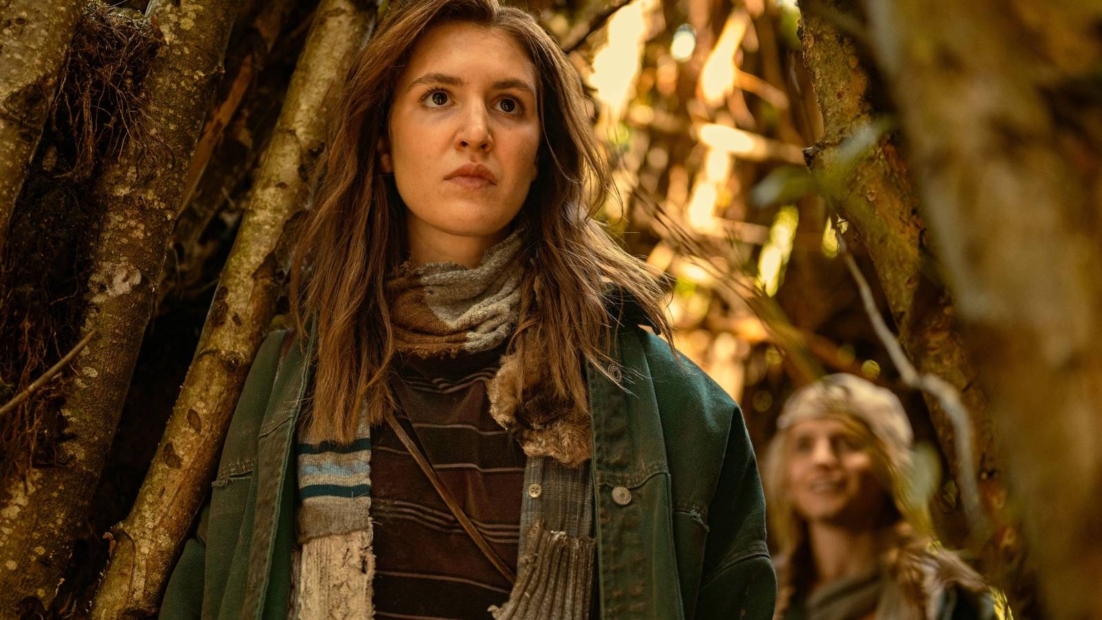 Shauna (Sophie Nélisse) on Yellowjackets