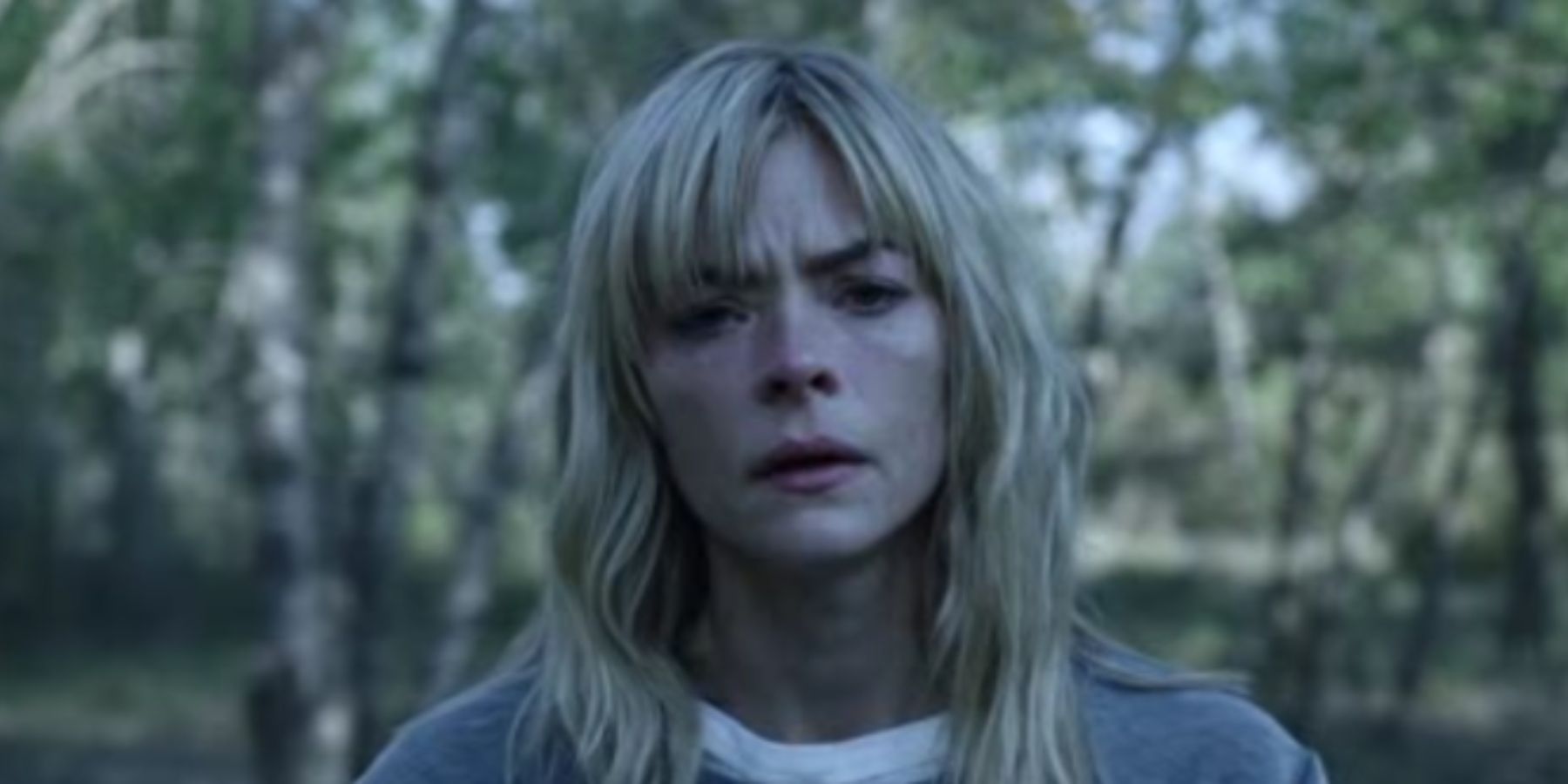 Rose (Jamie King) in Black Summer