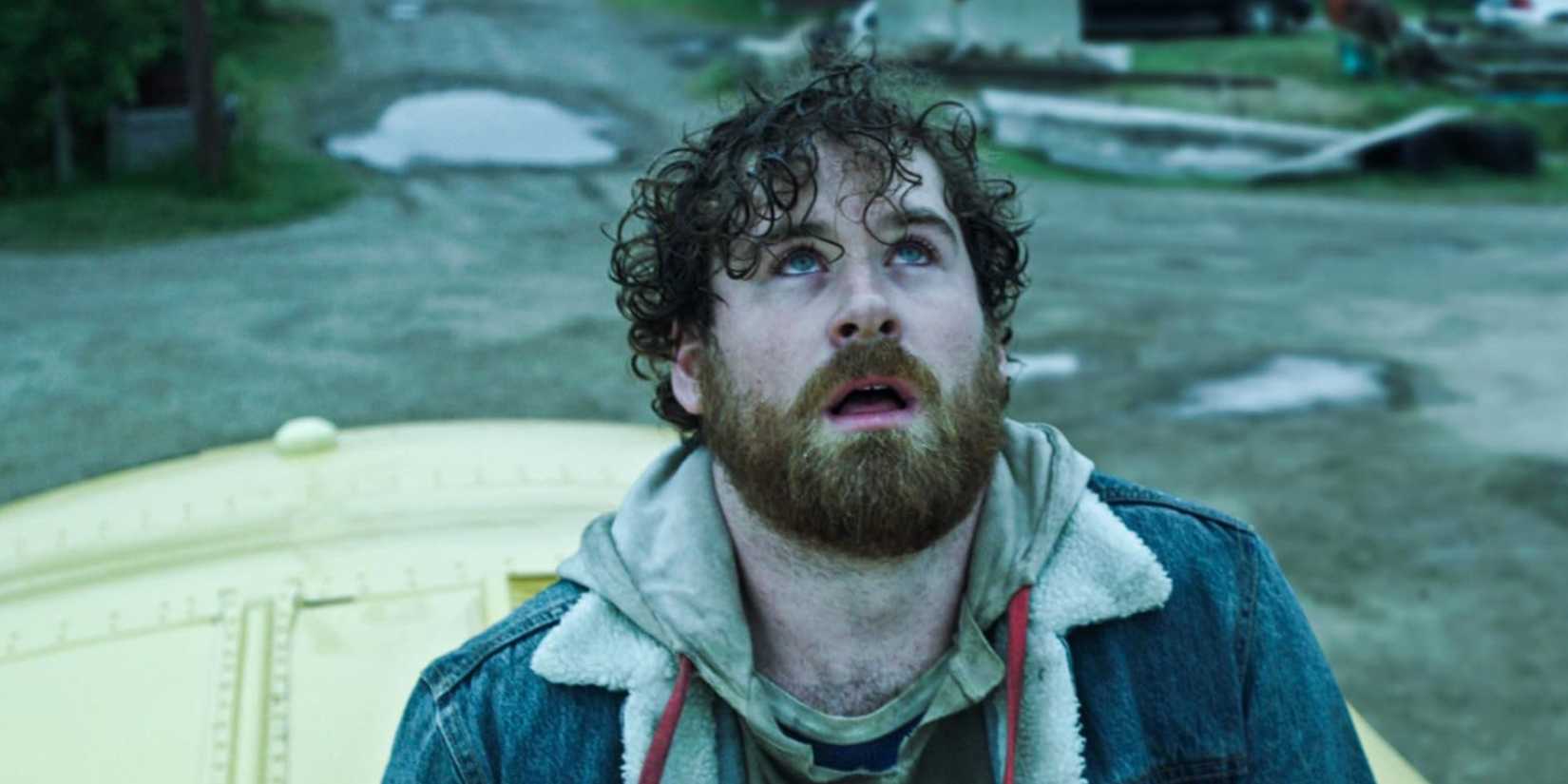 Kelsey Flower in Black Summer