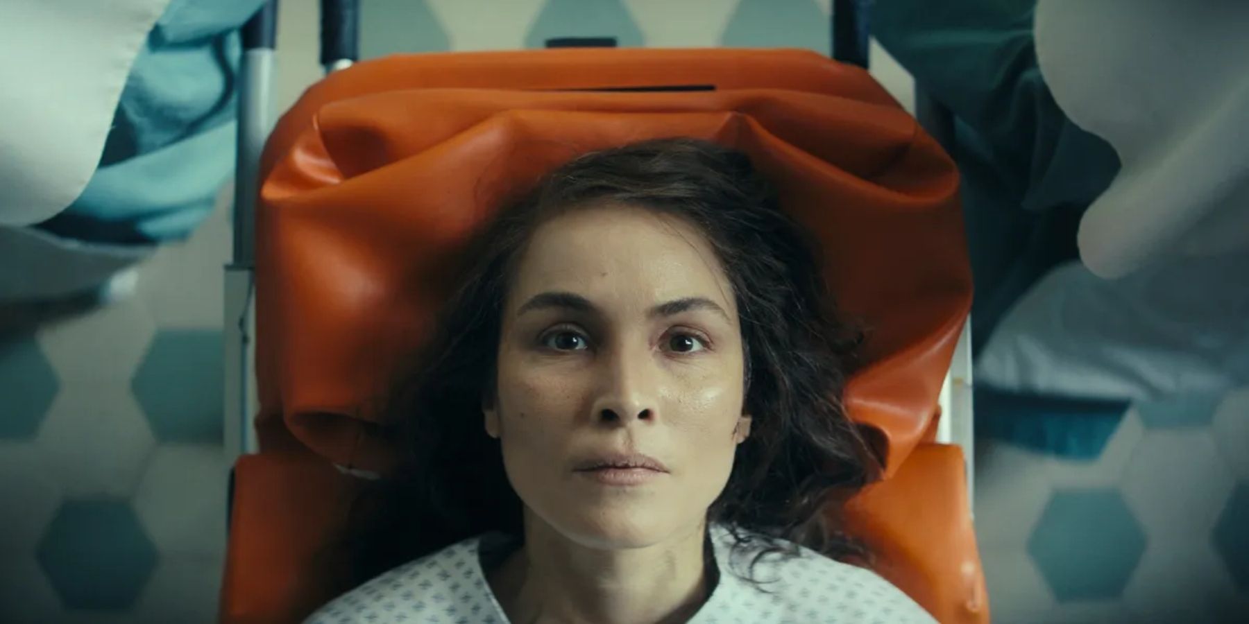 Jo (Naomi Rapace) on Constellation