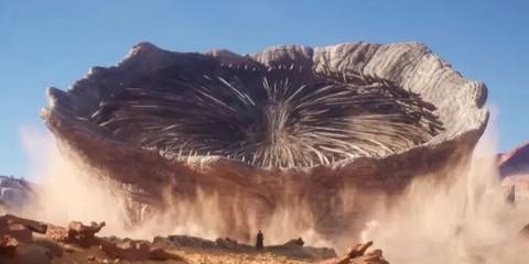 dune-awakening-sand-worm-coming-out-of-ground