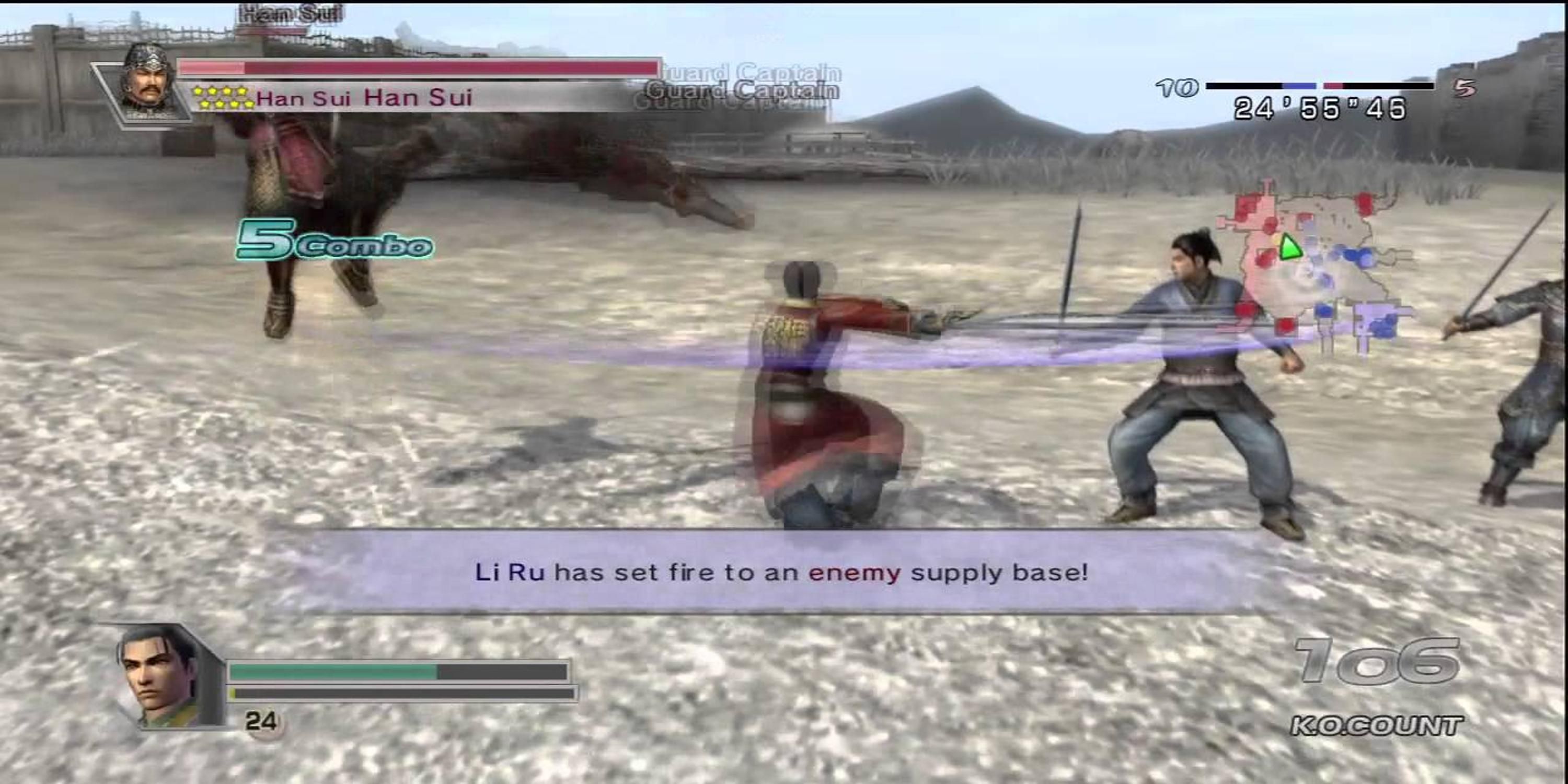 Fighting enemies in Dynasty Warriors 5-2