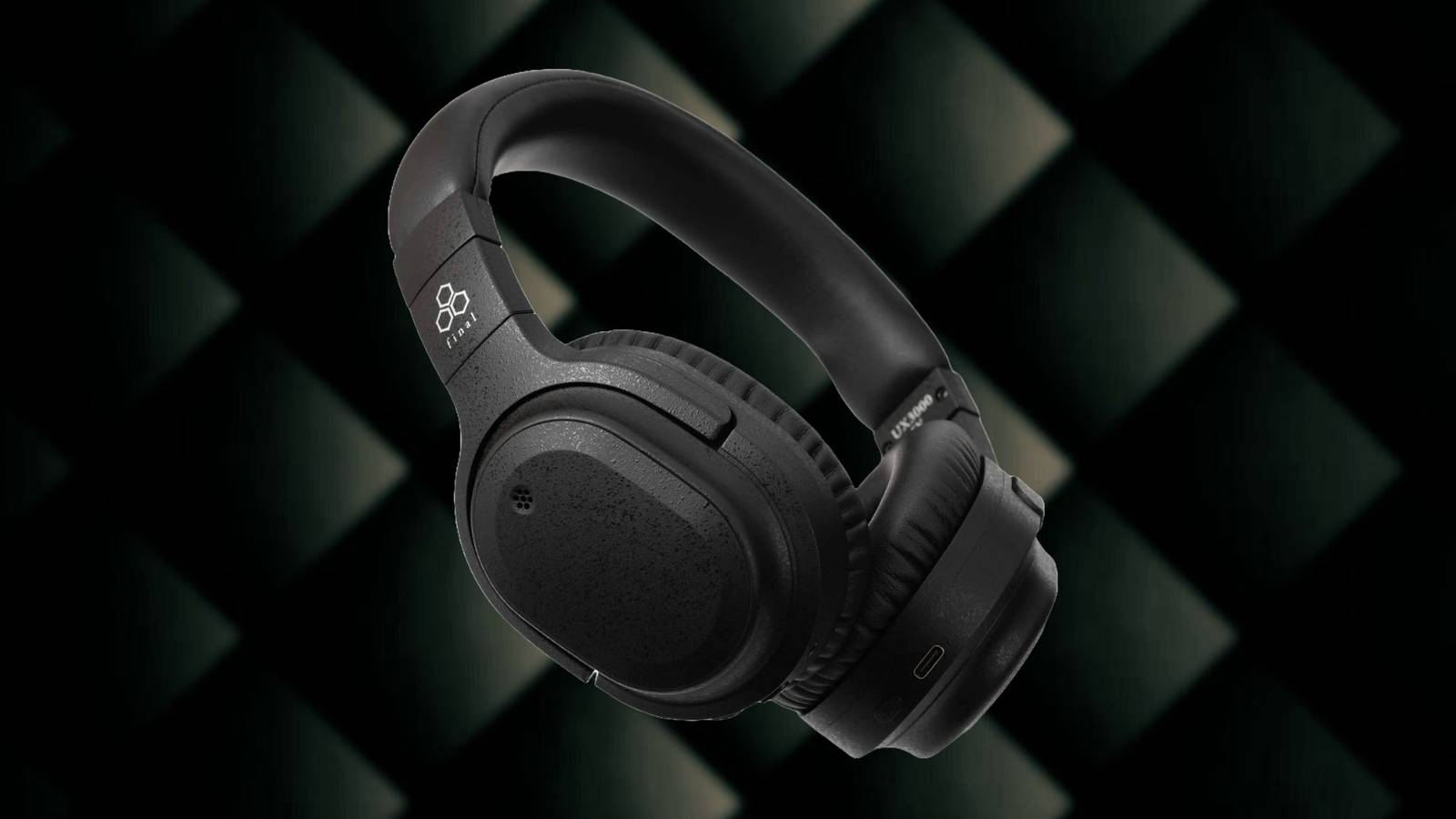 Image of the Final Audio’s UX3000 SV.